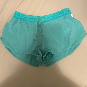Size 12 2.5” Lululemon shorts
